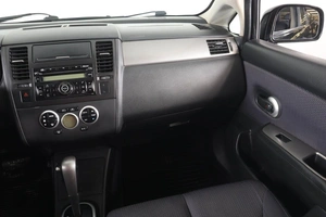 Хетчбэк Nissan Tiida 2007 года, 649000 рублей, Пермь