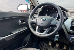 Седан Kia Rio 2014 года, 615000 рублей, Солонцы