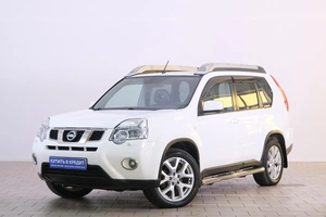 Внедорожник Nissan X-Trail 2014 года, 1539000 рублей, Омск