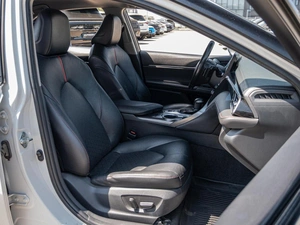 Седан Toyota Camry 2021 года, 3050000 рублей, Краснодар