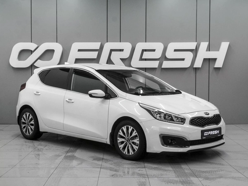 Хетчбэк Kia Ceed 2018 года, 1550000 рублей, Ростов-на-Дону