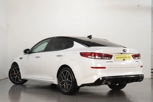 Седан Kia Optima 2019 года, 2349000 рублей, Челябинск