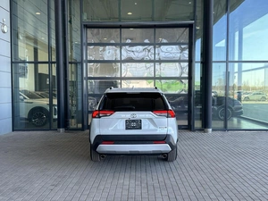 Внедорожник Toyota RAV4 2024 года, 3790000 рублей, Уфа