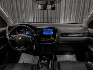 Внедорожник Mitsubishi Outlander 2020 года, 1970000 рублей, Красноярск