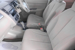 Седан Nissan Tiida Latio 2006 года, 579000 рублей, Кемерово