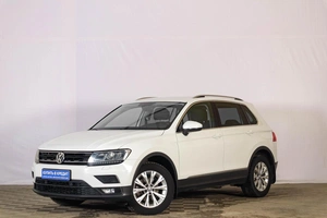 Внедорожник Volkswagen Tiguan 2017 года, 2119000 рублей, Тюмень