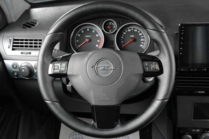 Хетчбэк Opel Astra 2007 года, 509000 рублей, Тюмень