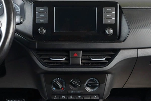 Лифтбек Volkswagen Polo 2021 года, 1669000 рублей, Тюмень