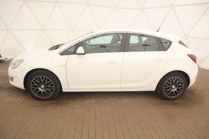 Хэтчбек 4 дв. Opel Astra 2012 года, 780000 рублей, Орёл