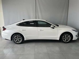Седан Hyundai Sonata 2021 года, 2245000 рублей, Красноярск