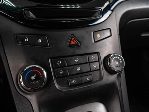 Минивэн Chevrolet Orlando 2014 года, 1049000 рублей, Тюмень