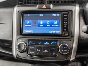 Универсал Toyota Corolla Fielder 2017 года, 1315000 рублей, Красноярск