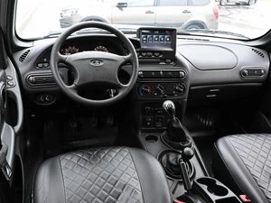 Внедорожник ВАЗ (LADA) Niva Travel 2024 года, 1345000 рублей, Волгоград