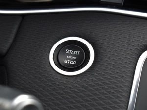 Внедорожник Land Rover Range Rover Evoque 2020 года, 4240000 рублей, Краснодар