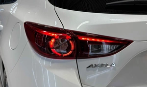 Хетчбэк Mazda Axela 2015 года, 1297000 рублей, Красноярск