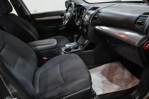 Внедорожник Kia Sorento 2011 года, 1449000 рублей, Новокузнецк