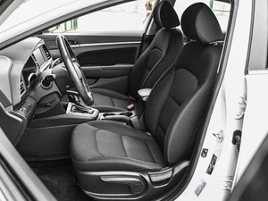 Седан Hyundai Elantra 2020 года, 1734000 рублей, Кирилловка