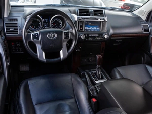 Внедорожник Toyota Land Cruiser Prado 2016 года, 3950000 рублей, Волгоград