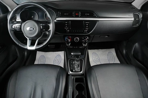 Седан Kia Rio 2018 года, 1759000 рублей, Тюмень