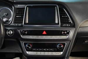 Седан Hyundai Sonata 2018 года, 1939000 рублей, Тюмень