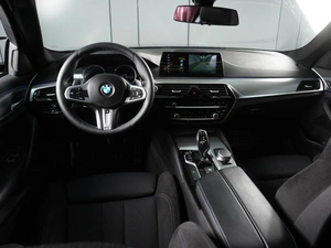 Седан BMW 5 серия 2018 года, 3320000 рублей, Минеральные Воды