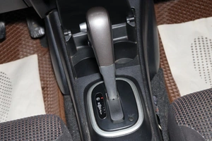 Хетчбэк Nissan Tiida 2011 года, 819000 рублей, Новосибирск