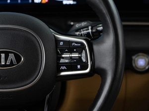 Минивэн Kia Carnival 2020 года, 3798999 рублей, Москва