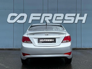 Седан Hyundai Solaris 2015 года, 859000 рублей, Ижевск