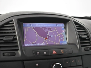 Седан Opel Insignia 2013 года, 899900 рублей, Казань