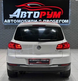 Внедорожник Volkswagen Tiguan 2012 года, 1397000 рублей, Красноярск