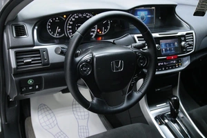 Седан Honda Accord 2013 года, 1573000 рублей, Солонцы