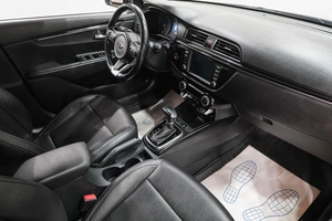 Хетчбэк Kia Rio X-Line 2019 года, 1699000 рублей, Новокузнецк