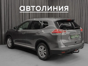Внедорожник Nissan X-Trail 2015 года, 1525000 рублей, Красноярск