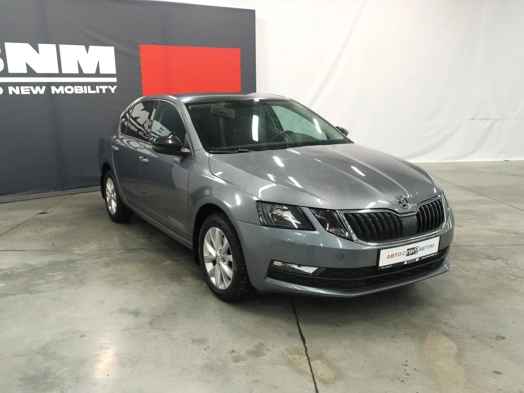 Хэтчбек Skoda Octavia 2018 года, 2100000 рублей, Курск