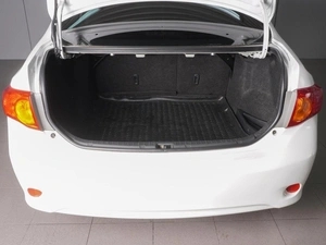 Седан Toyota Corolla 2008 года, 759000 рублей, Красный Пахарь