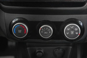 Седан Kia Rio 2015 года, 999000 рублей, Кемерово