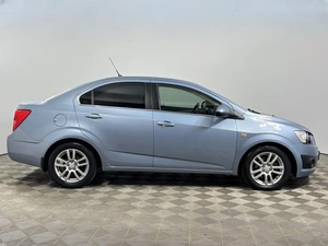 Седан Chevrolet Aveo 2013 года, 599000 рублей, Казань