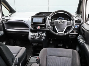Минивэн Toyota Noah 2014 года, 1849000 рублей, Кирилловка