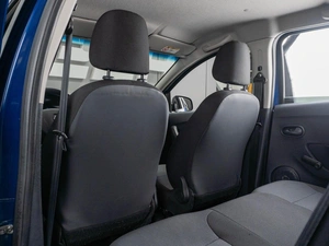 Хетчбэк Renault Sandero 2017 года, 689000 рублей, Тюмень