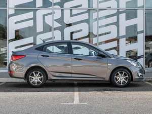 Седан Hyundai Solaris 2014 года, 960000 рублей, Краснодар