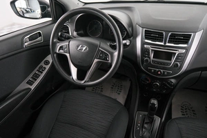 Хетчбэк Hyundai Solaris 2015 года, 999000 рублей, Красноярск