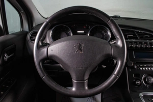 Внедорожник Peugeot 3008 2011 года, 879000 рублей, Сургут
