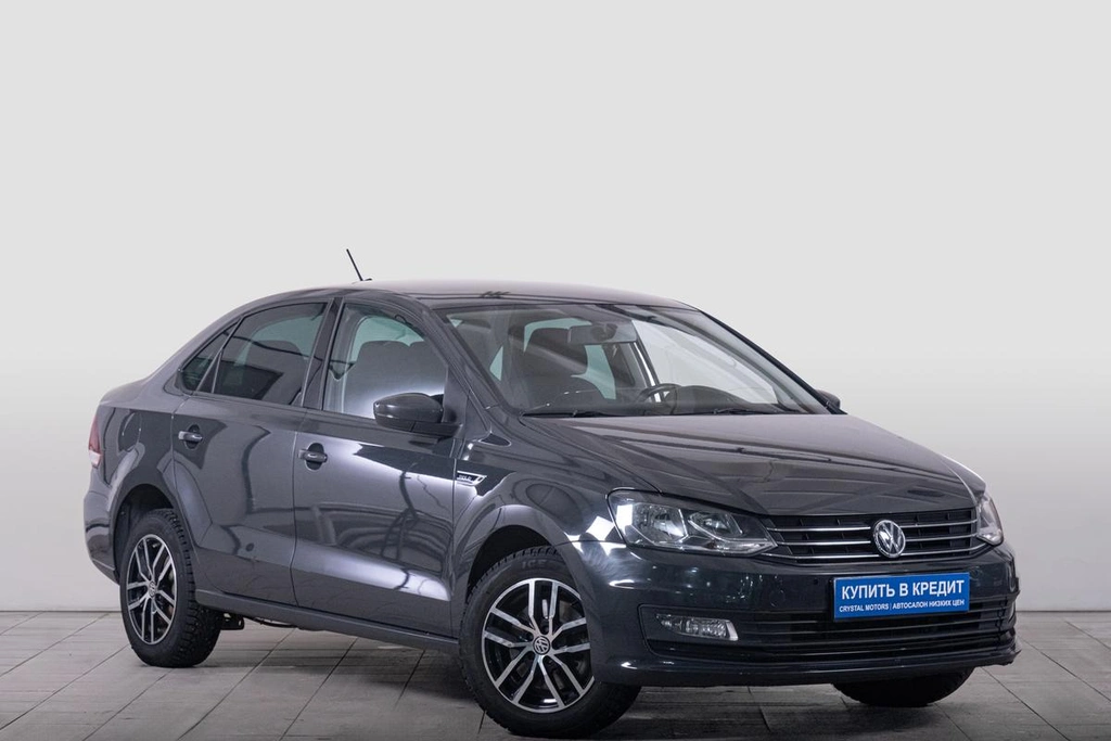 Седан Volkswagen Polo 2018 года, 1299000 рублей, Томск
