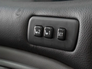Внедорожник Toyota Land Cruiser 2001 года, 1499000 рублей, Тюмень