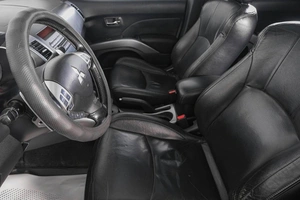 Внедорожник Mitsubishi Outlander 2008 года, 1099000 рублей, Кемерово