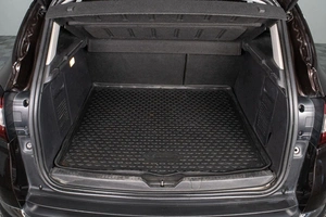 Внедорожник Renault Kaptur 2018 года, 1469000 рублей, Сургут