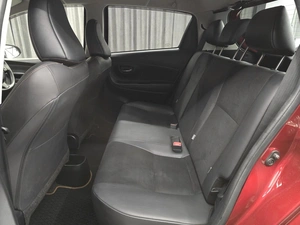 Хетчбэк Toyota Vitz 2019 года, 1149000 рублей, Красноярск