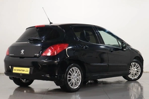 Хетчбэк Peugeot 308 2010 года, 449000 рублей, Челябинск