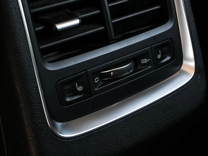 Внедорожник Geely Atlas Pro 2024 года, 2290000 рублей, Волгоград