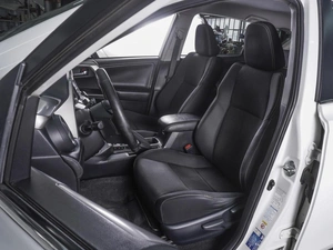 Внедорожник Toyota RAV4 2016 года, 2299000 рублей, Ростов-на-Дону